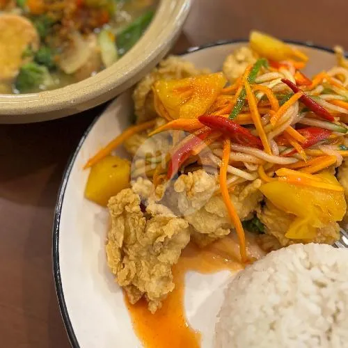 Nasi Ayam Asam Manis